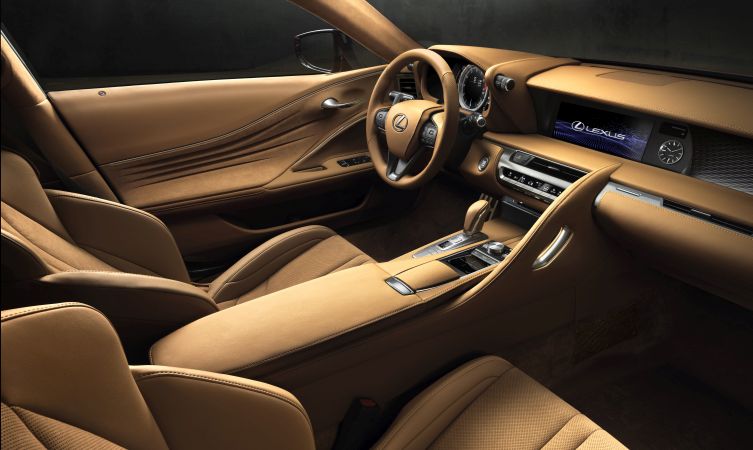 Lexus LC 500 interior 02