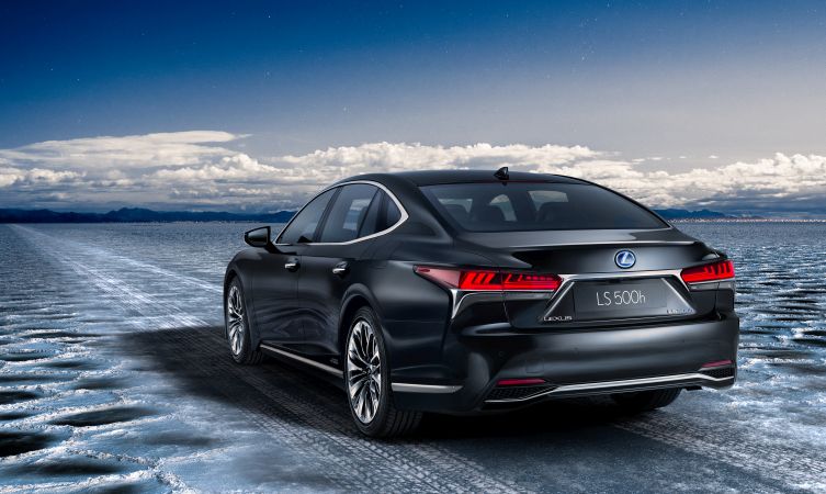 World Premiere Of The All New Lexus Ls 500h Lexus Uk Magazine