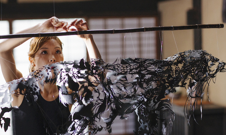 Lexus and takumi: Nahoko Kojima, the paper cutting artist - Lexus UK  Magazine