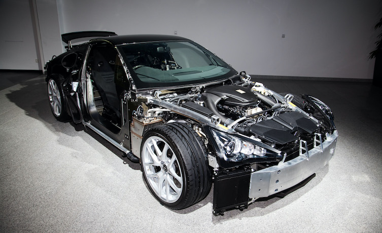 Lexus LFA features 65% carbon fibre chassis