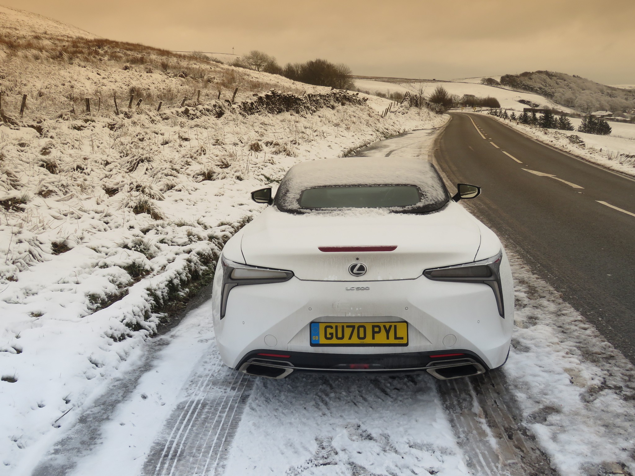 What S It Like To Drive The Lexus Lc Convertible In The Snow Lexus Uk Magazine