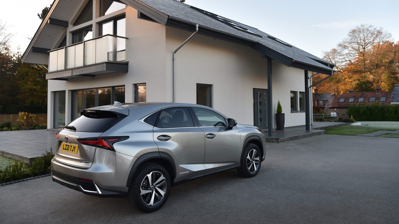 LEXUS NX PREMIER WITH PANORAMIC ROOF