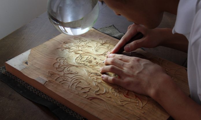 Carving process – The Editor - Ukiyo-e