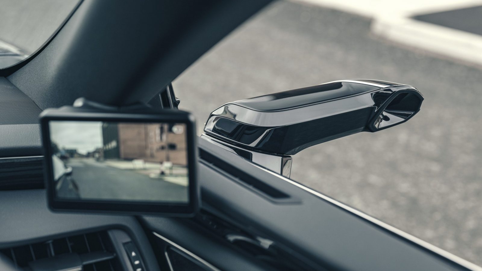 Digital Side view Monitors a clear vision for safety Lexus UK