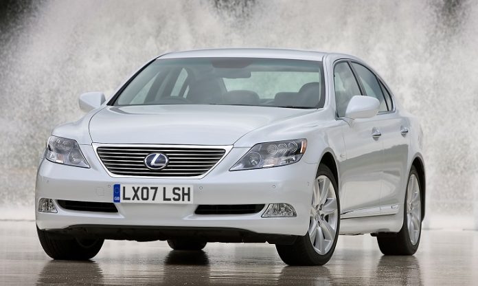 History Lexus LS