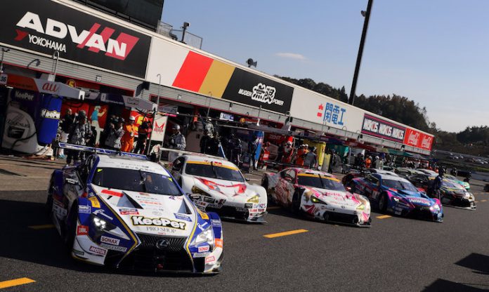 Lexus-LC500-Motegi-pits