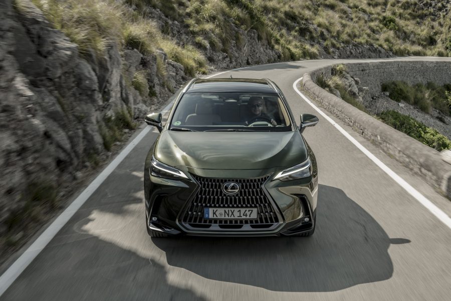 Lexus NX 350h review