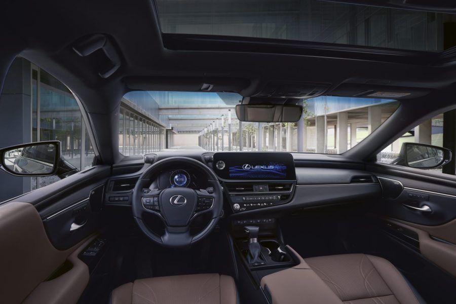 Lexus models adopt nanoe X technology for a fresher, cleaner cabin atmosphere. 
